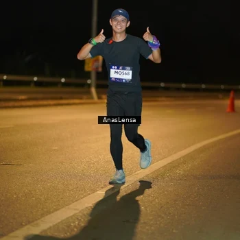 Runner Photo 7699458