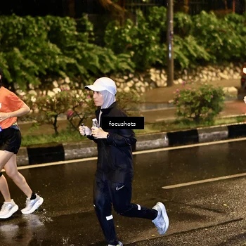 Runner Photo 7699461