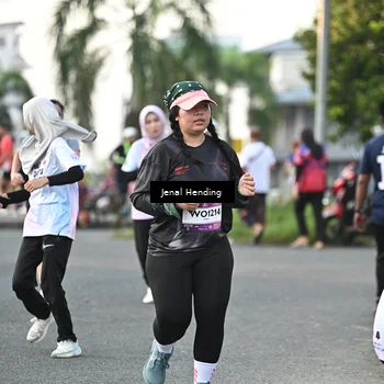Runner Photo 7699472
