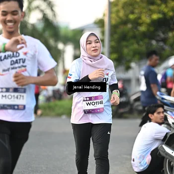 Runner Photo 7699484