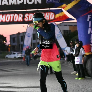 Runner Photo 7699492