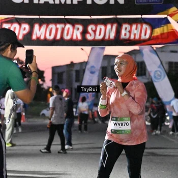 Runner Photo 7699498