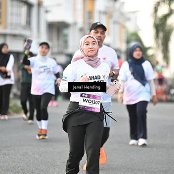 Runner Photo 7699506