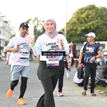 Runner Photo 7699510