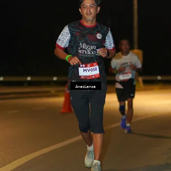 Runner Photo 7699533