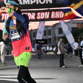 Runner Photo 7699542