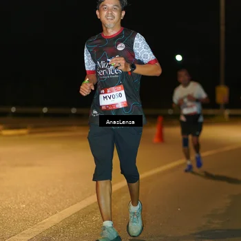 Runner Photo 7699544