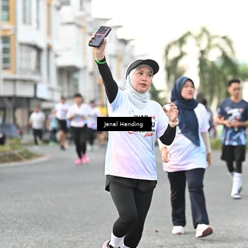 Runner Photo 7699545