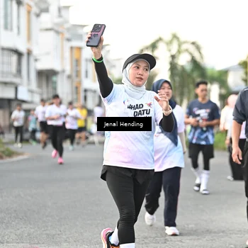 Runner Photo 7699549