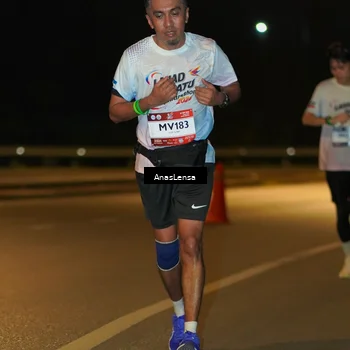 Runner Photo 7699554