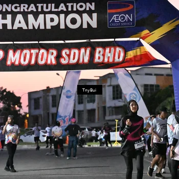 Runner Photo 7699558