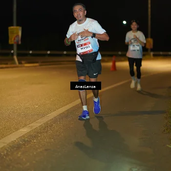 Runner Photo 7699566
