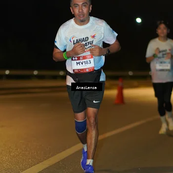 Runner Photo 7699569