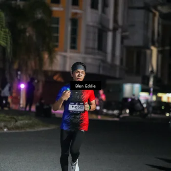 Runner Photo 7699574