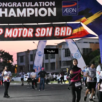 Runner Photo 7699576