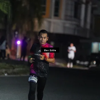 Runner Photo 7699587