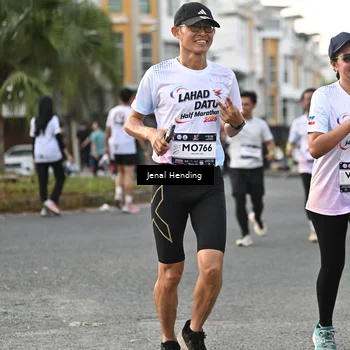 Runner Photo 7699593