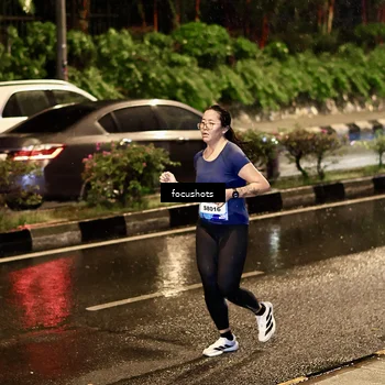 Runner Photo 7699619