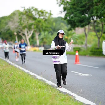 Runner Photo 7699631