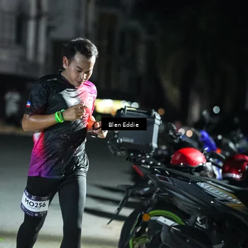 Runner Photo 7699632
