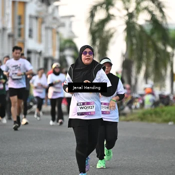 Runner Photo 7699647