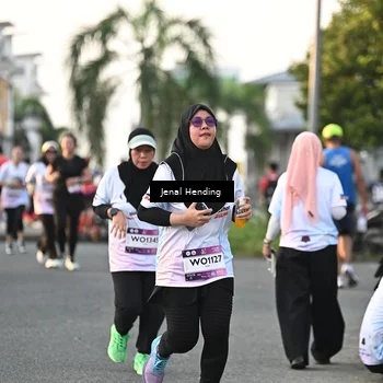 Runner Photo 7699665