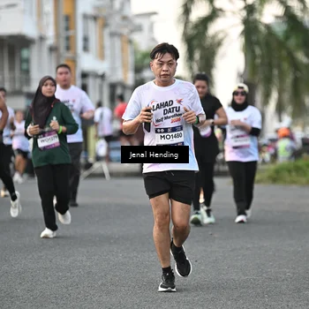 Runner Photo 7699679