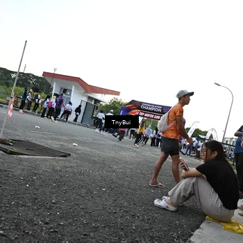 Runner Photo 7699688