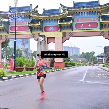 Runner Photo 7699691