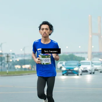 Runner Photo 7699711