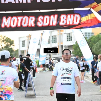 Runner Photo 7699714