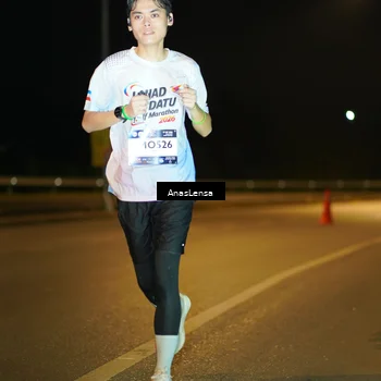 Runner Photo 7699728