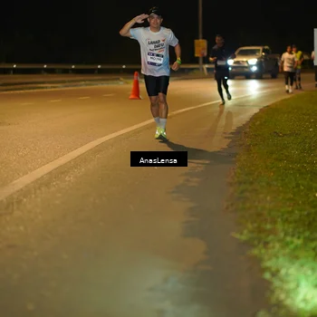 Runner Photo 7699734