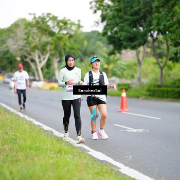 Runner Photo 7699752