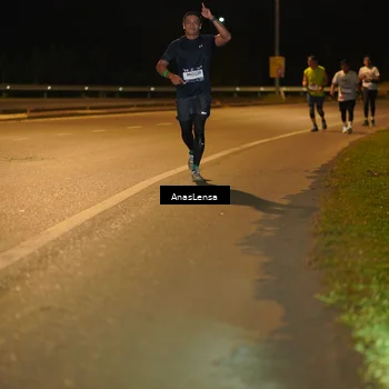 Runner Photo 7699755