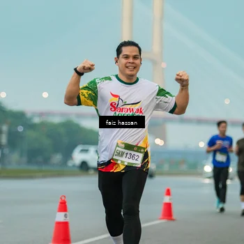 Runner Photo 7699779