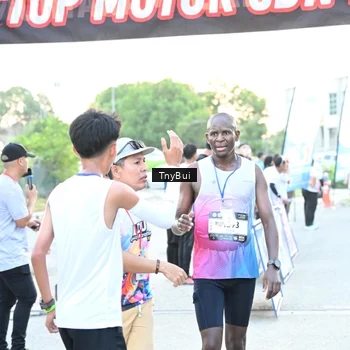 Runner Photo 7699783