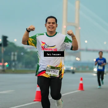 Runner Photo 7699792