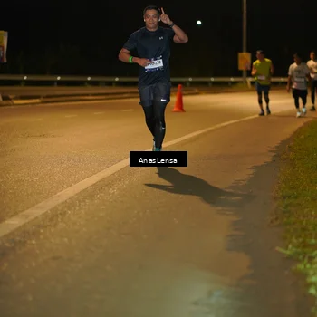 Runner Photo 7699801