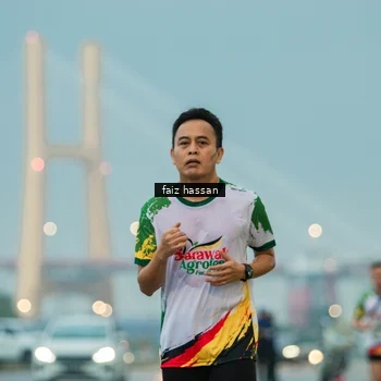 Runner Photo 7699807