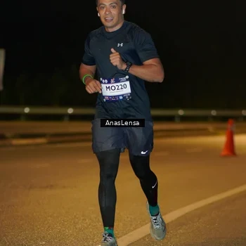 Runner Photo 7699808