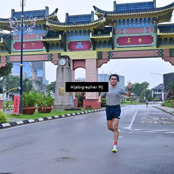 Runner Photo 7699811