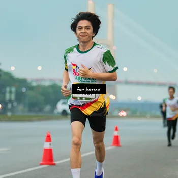 Runner Photo 7699829