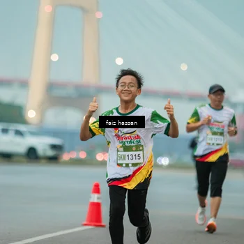 Runner Photo 7699830