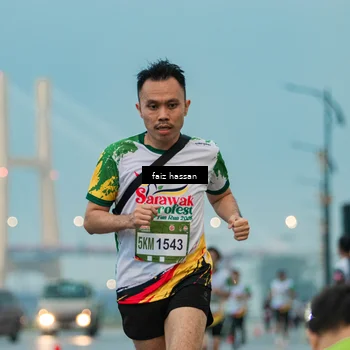 Runner Photo 7699833