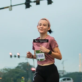 Runner Photo 7699840