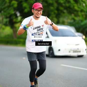 Runner Photo 7699852