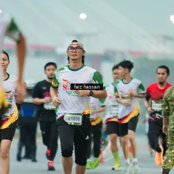 Runner Photo 7699867