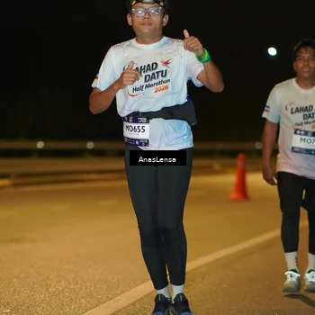 Runner Photo 7699876