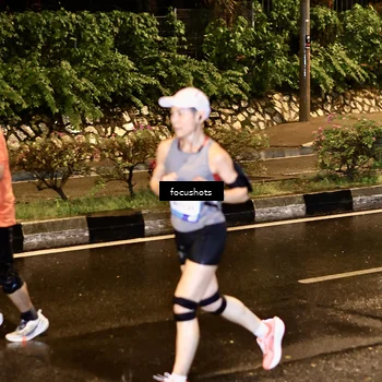 Runner Photo 7699909